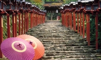 Kyoto, Treppen, Lampen, japan mit kindern